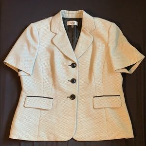 Short Sleeve Suit Blazer